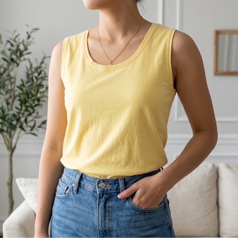 Peck & Peck Essentials Silky Nylon Spandex Scoop Neck Tank Top Shell Yellow M